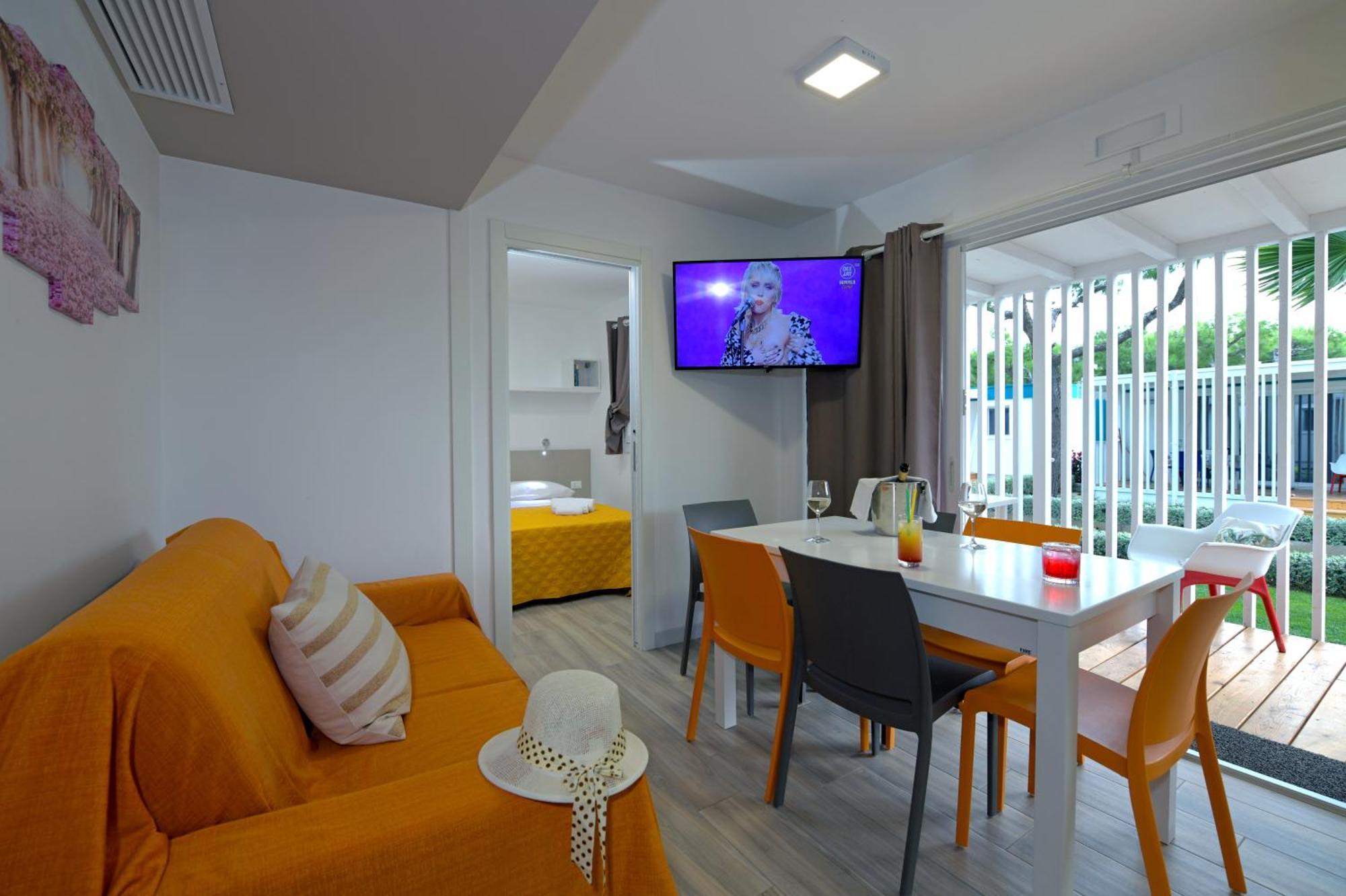 Camping Villaggio Calypso 滨海库普拉 外观 照片